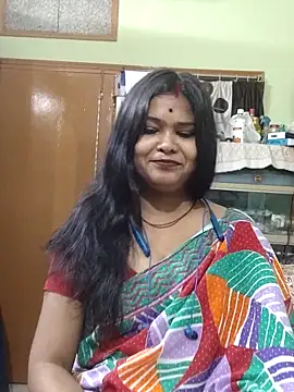 yoursweety09 online show from April 6, 5:19 am