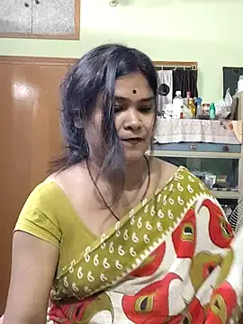 yoursweety09 online show from April 13, 2:07 pm