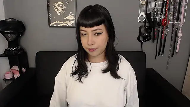 Carla Phoenix online show from February 3, 5:39 pm