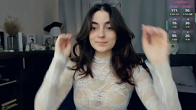 DracosMoon online show from September 17, 7:06 am