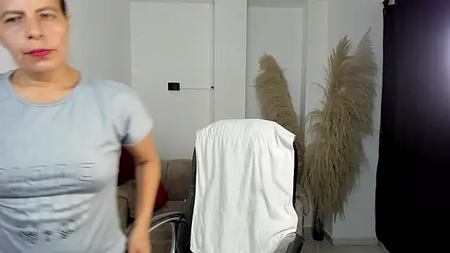 Milf karlye online show from March 17, 2:26 am