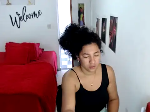 Snapshot of bellacrespalatina chatting on September 9, 8:30 pm bellacrespalatina online show from September 9, 8:30 pm