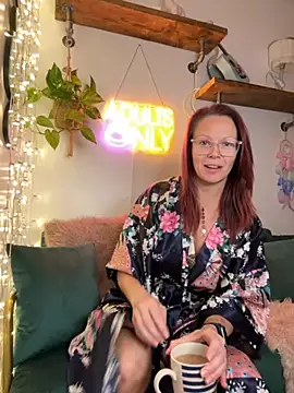 MelodyRoseUk online show from November 15, 2:51 pm