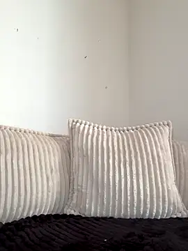 Snapshot of mrs_skinny_goddess chatting on September 21, 9:19 am mrs skinny goddess online show from September 21, 9:19 am