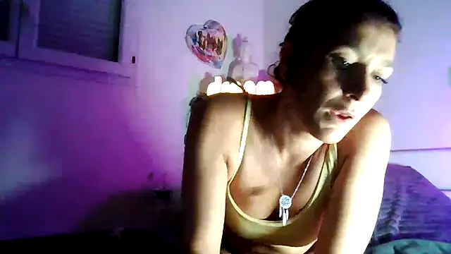 xx Dreamloveme online show from October 31, 7:51 pm