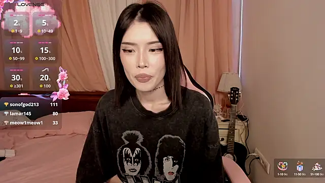 Snapshot of Velvetsky_1 chatting on October 1, 9:53 pm Velvetsky 1 online show from October 1, 9:53 pm