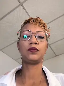 Amaliu  online show from October 1, 2:44 pm