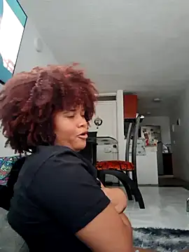 DANIELA MICHEL online show from December 13, 10:05 pm