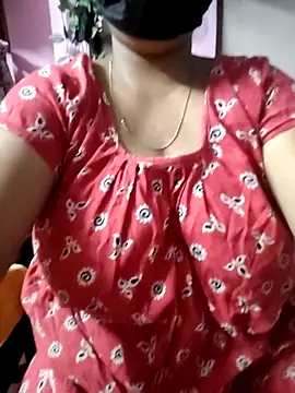 BERRY 00 online show from April 13, 9:21 am