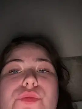 Amytightwethole4you online show from December 1, 9:50 pm