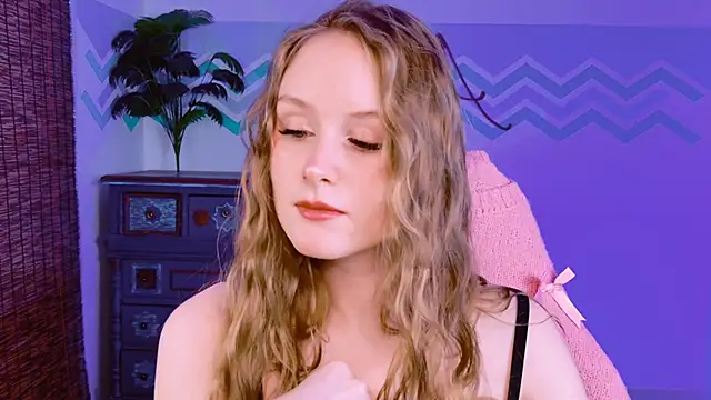 VivienLeeigh online show from October 22, 4:34 pm