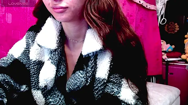 holy juli online show from January 13, 5:13 am