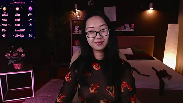 Marine Vact online show from November 6, 2:23 pm