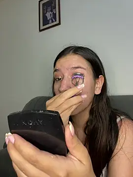 TipsteryRoyal online show from April 8, 2:57 am