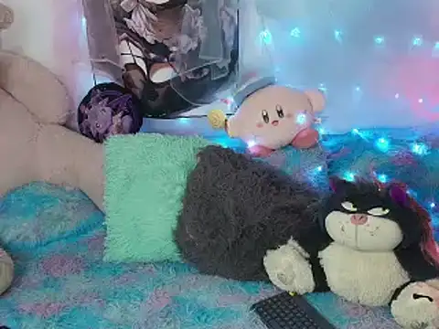 Snapshot of Kurumi57 chatting on October 18, 12:19 pm Kurumi57 online show from October 18, 12:19 pm