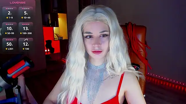 mollyposhh online show from January 14, 10:59 pm