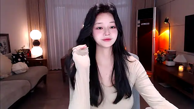 sweateanv  online show from March 5, 5:36 am