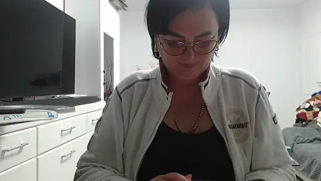 Amandamuller1982 online show from November 7, 11:53 pm