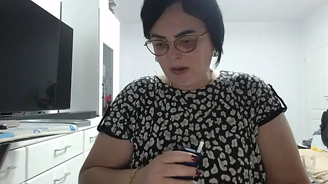 Amandamuller1982 online show from January 17, 9:11 pm