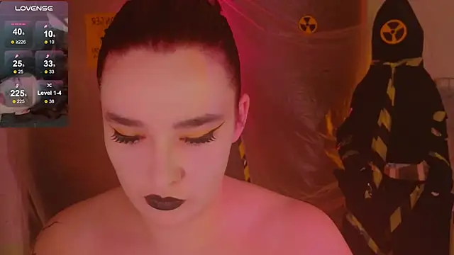 Iwi wi wi online show from October 31, 8:35 pm