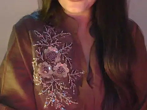 diva-22 online show from December 5, 2:18 pm