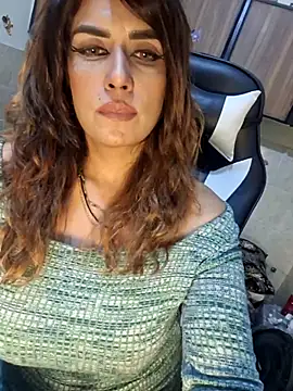 pareeti online show from March 20, 9:30 pm