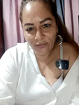 SluttyMilf79 online show from January 17, 8:55 am