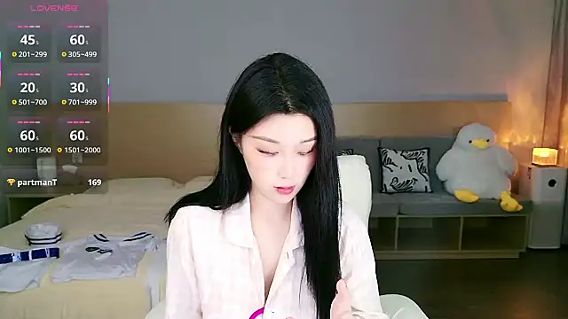 Snapshot of Lucky-baby chatting on October 16, 1:47 pm Lucky-baby online show from October 16, 1:47 pm