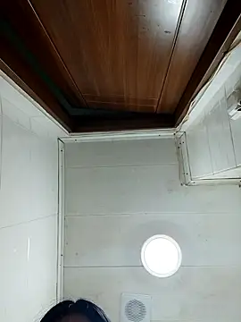 hello098712 online show from November 14, 9:09 am