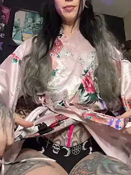 MissMidnightUK online show from March 8, 12:29 am