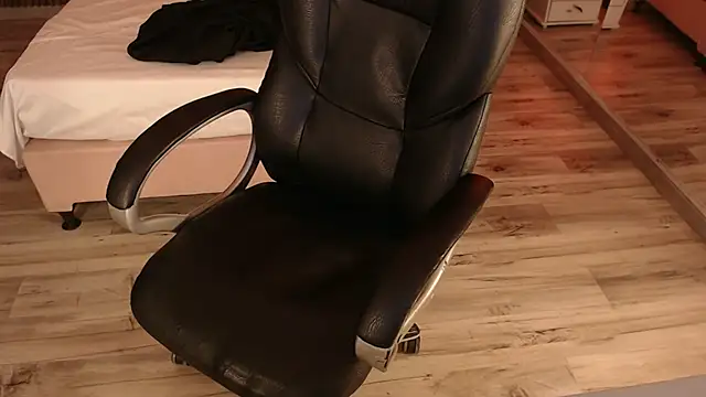 Sam mansson66 online show from March 21, 1:38 pm