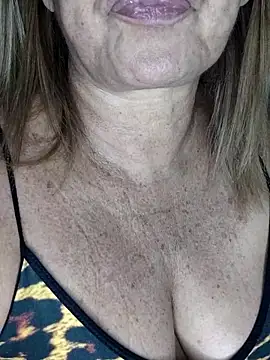 Kasandra Ho online show from October 3, 8:19 am