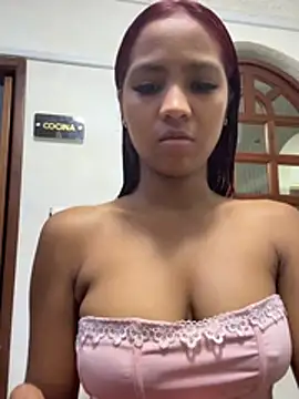 LucyLeah online show from February 9, 12:18 pm