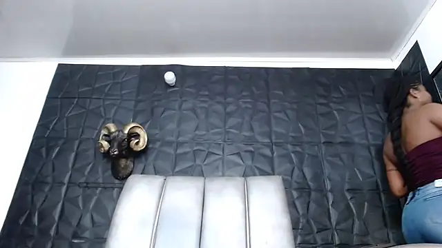 Hanna Fox 69 online show from February 24, 12:48 pm