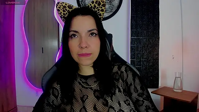Snapshot of tatiana_sc chatting on October 6, 1:28 pm tatiana sc online show from October 6, 1:28 pm