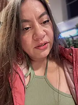 Iam  Cristal online show from December 19, 12:37 am