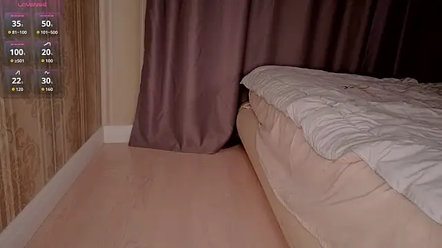 ms evasweet online show from October 11, 1:36 pm