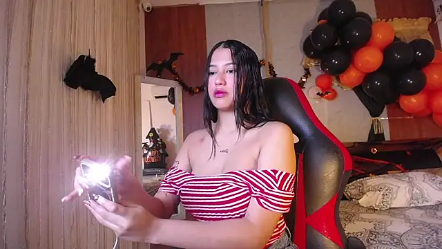 hera divine online show from October 24, 9:11 pm