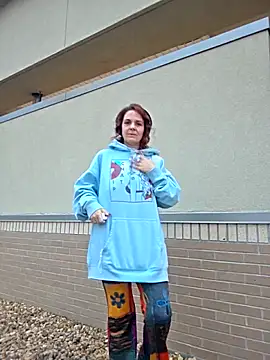 thatonespicychick online show from February 3, 2:11 pm