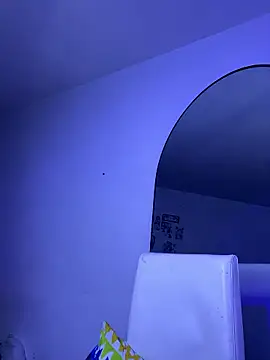 MadelineBenet online show from January 10, 3:22 am