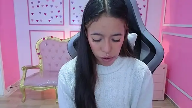 stephania t online show from October 21, 12:31 pm