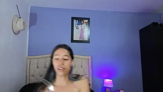 stephania t online show from June 17, 2:51 pm