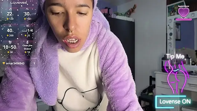 stephania t online show from July 29, 3:23 pm