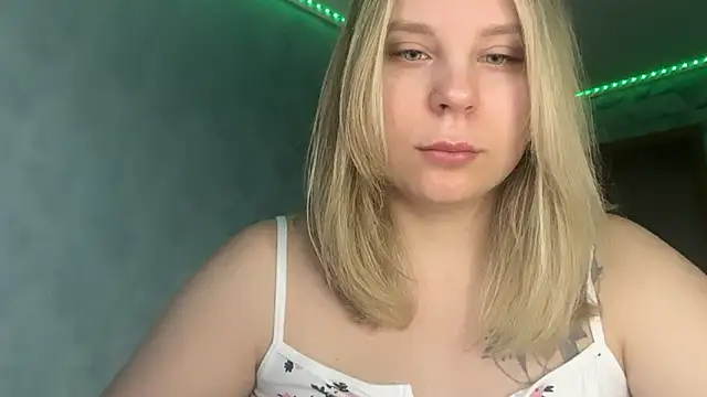 Thalia  Star online show from February 6, 9:56 am