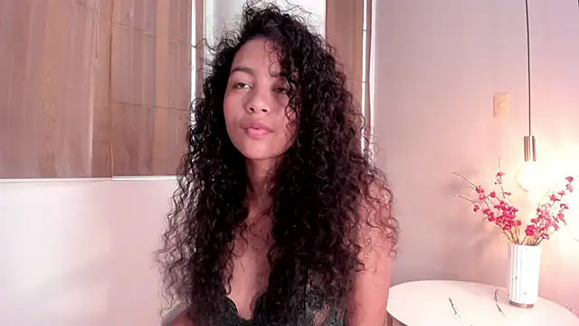 AntonellaHall  online show from April 7, 6:54 pm