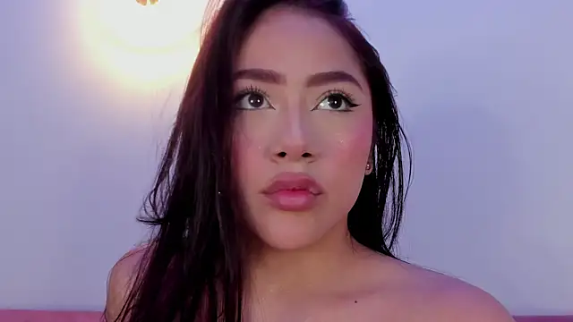 nicolle pierce online show from February 10, 1:47 pm