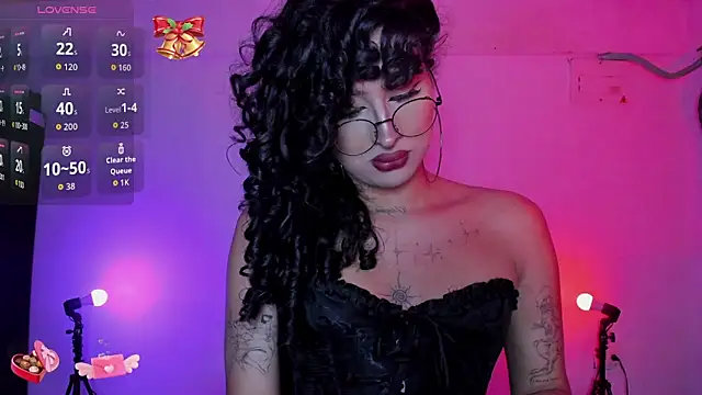 Heka Prudence online show from April 29, 12:47 am