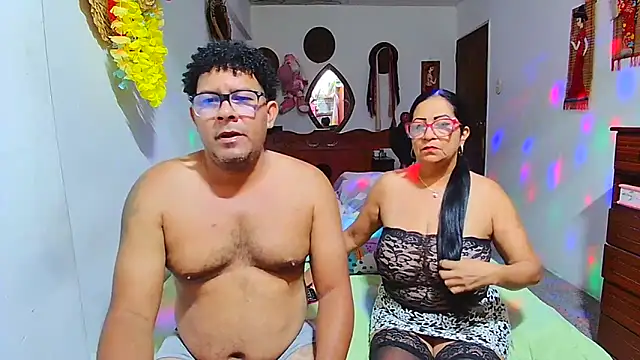 rosi pamela online show from April 5, 6:07 pm