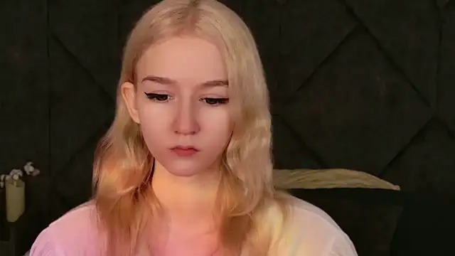 NaomiLoys online show from November 16, 10:48 am