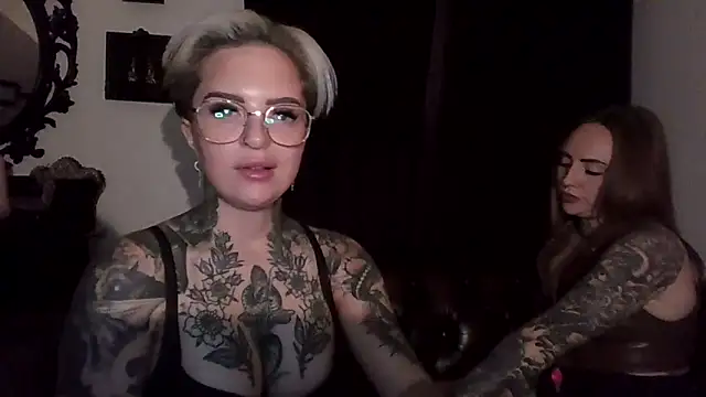 Alexandersonxo online show from December 19, 6:11 pm